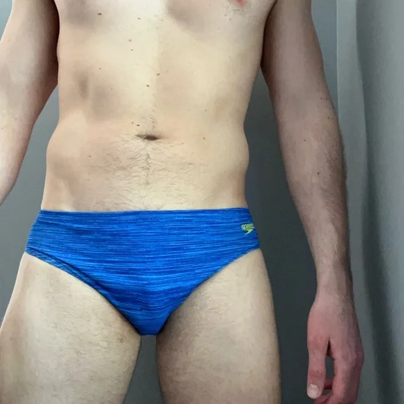 Lot of 2 men’s Speedo swim briefs - Picture 4 of 5
